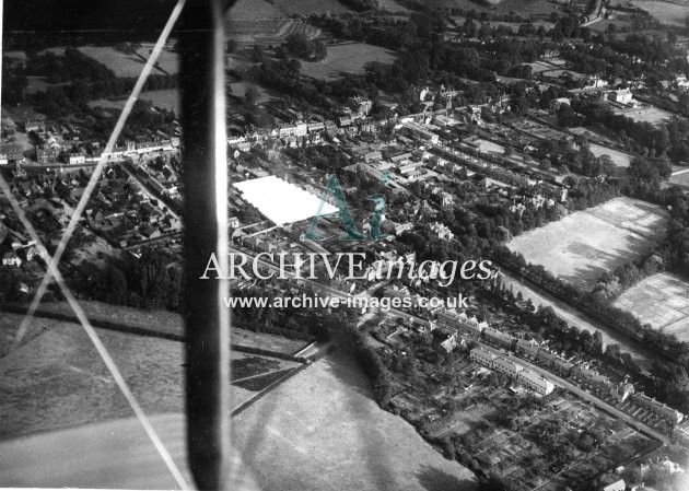 Hertfordshire Hoddesdon from the air 1935 CMc