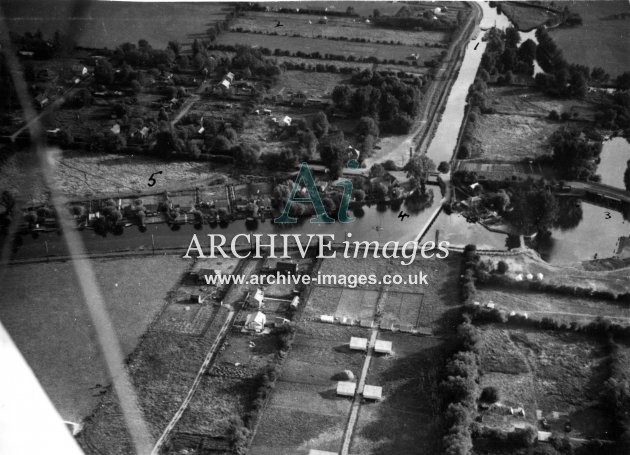 Essex Nazeing Dobbs Weir lock RIver Lee from the Air 1935 CMc