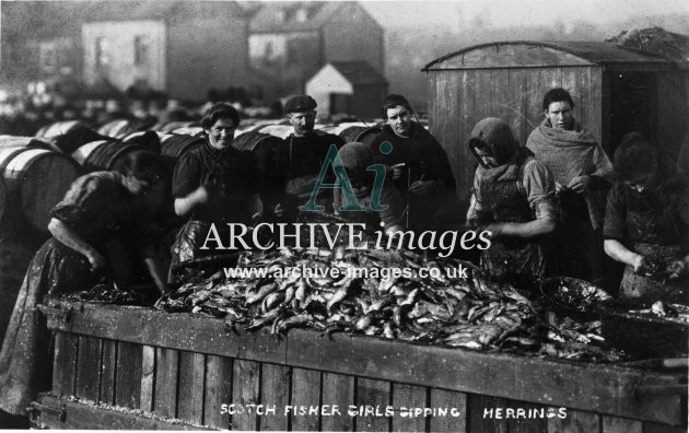 Suffolk scotch fisher girls lowestoft Fishing Industry CMc