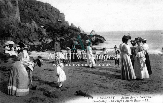 Channel Islands Guernsey LL 173 Saints Bay Low Tide c1910 CMc