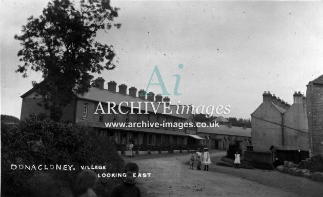 Down Ireland Donacloney village looking east c1908 CMc