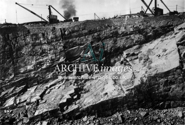 Dumfries Locharbriggs quarry c1920 CMc