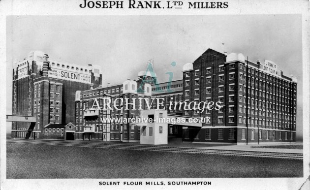 Hampshire Southampton western docks c1930 Solent Flour Mills Rank CMc