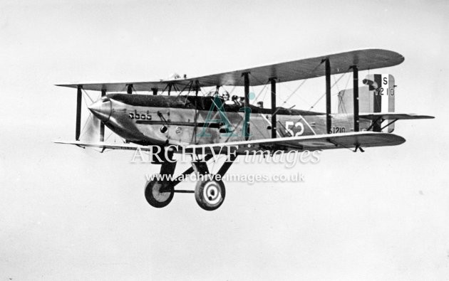 Fairey III in flight 52 Sqdn S1210 c1925
