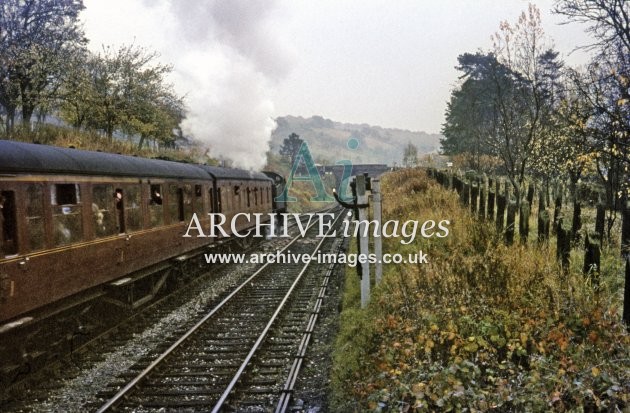 Longhope station, No 4107 Hereford-Glos train 10.64