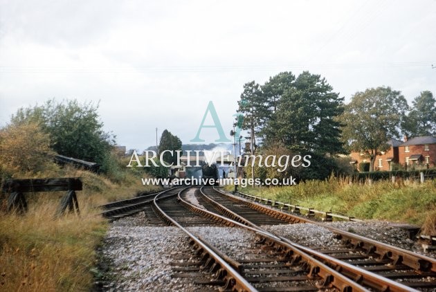 Fawley station, Hereford-Glos train 10.64