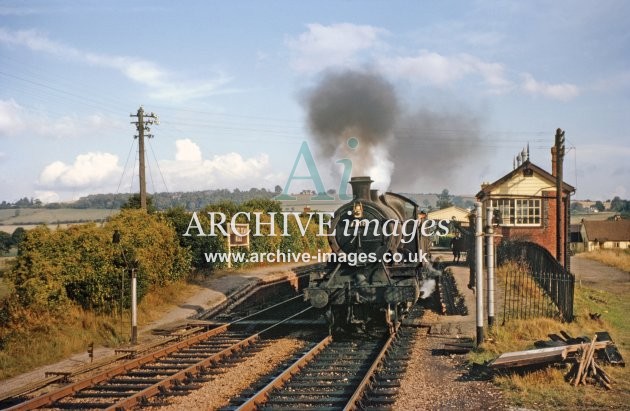 Mitcheldean Road station, No 7318 10.64