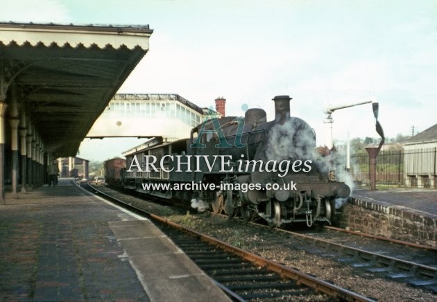 Ross on Wye station, last Lydbrook goods 11.65 A