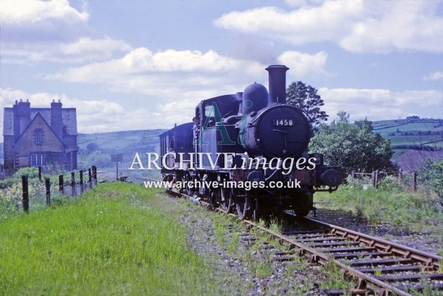 Titley Junction Railway Station & No. 1458 1964