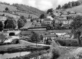 Brimscombe goods yard to right, Thames & Severn Canal in foreground