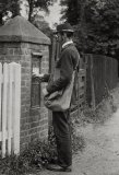 Edwardian Postman & Postbox MD