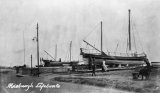 Aldeburgh lifeboats on the beach c1910.jpg