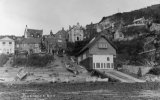 Runswick Bay & lifeboat house c1910.jpg