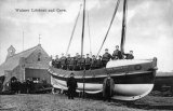 Walmer lifeboat Civil Service No. 4 & crew c1908.jpg